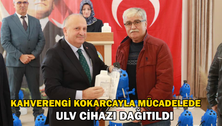 Ünye’de kahverengi kokarcayla mücadele için muhtarlara ULV cihazı dağıtıldı